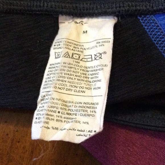 Old Navy Active Leggings Medium - Picture 6 of 6